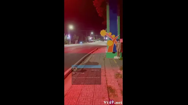 Cô gái Tây Ninh chơi bạo ra giữa đường cổng chào huyện quay phim làm kỷ niệm