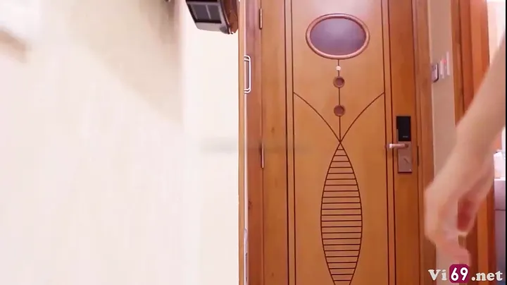 Kỉ niệm khó quên chân thực với cô bạn gái xinh đẹp