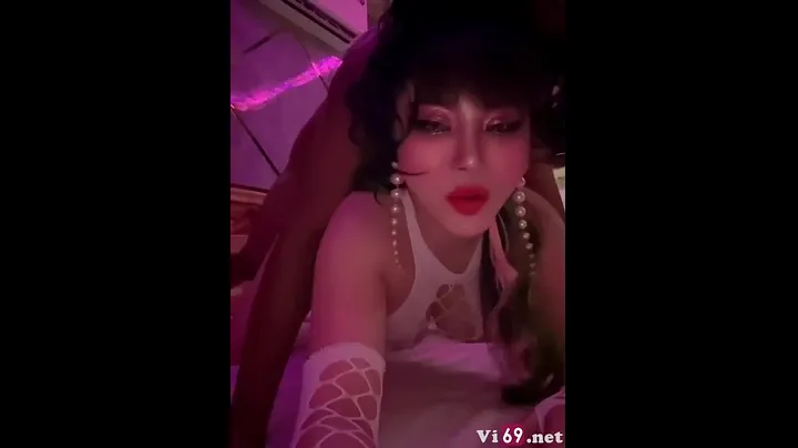 Buổi tối mỗi ngày của cô đồng Trang Xinh - Phần 1