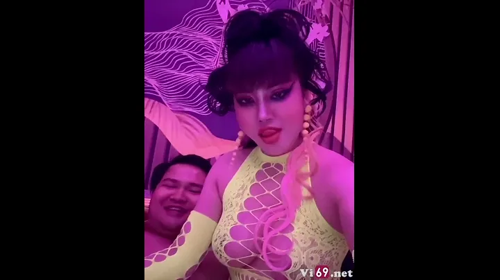 Bộ sưu tập đặc biệt của cô đồng Trang Xinh