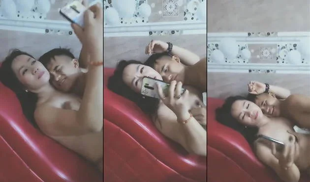 Chàng trai trẻ gặp phải hai bà chị hàng xóm đàm đang